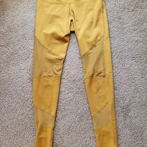 Mika Yoga Wear High Waist Leggings | Medium